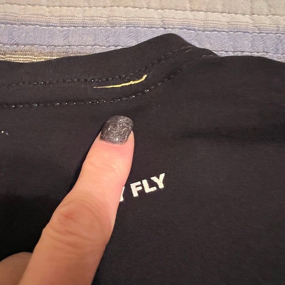 Free Planet Mens XL Black All Over Print Santa Sleigh Stay Fly Graphic T Shirt - Picture 8 of 8